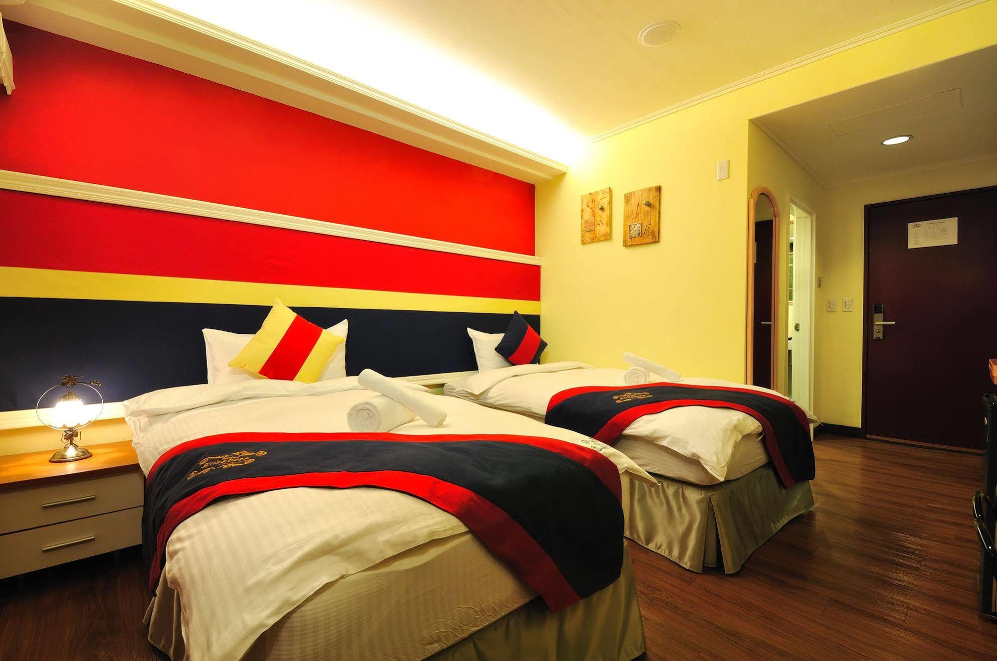 Elizabeth Hotel Тайчжун Экстерьер фото