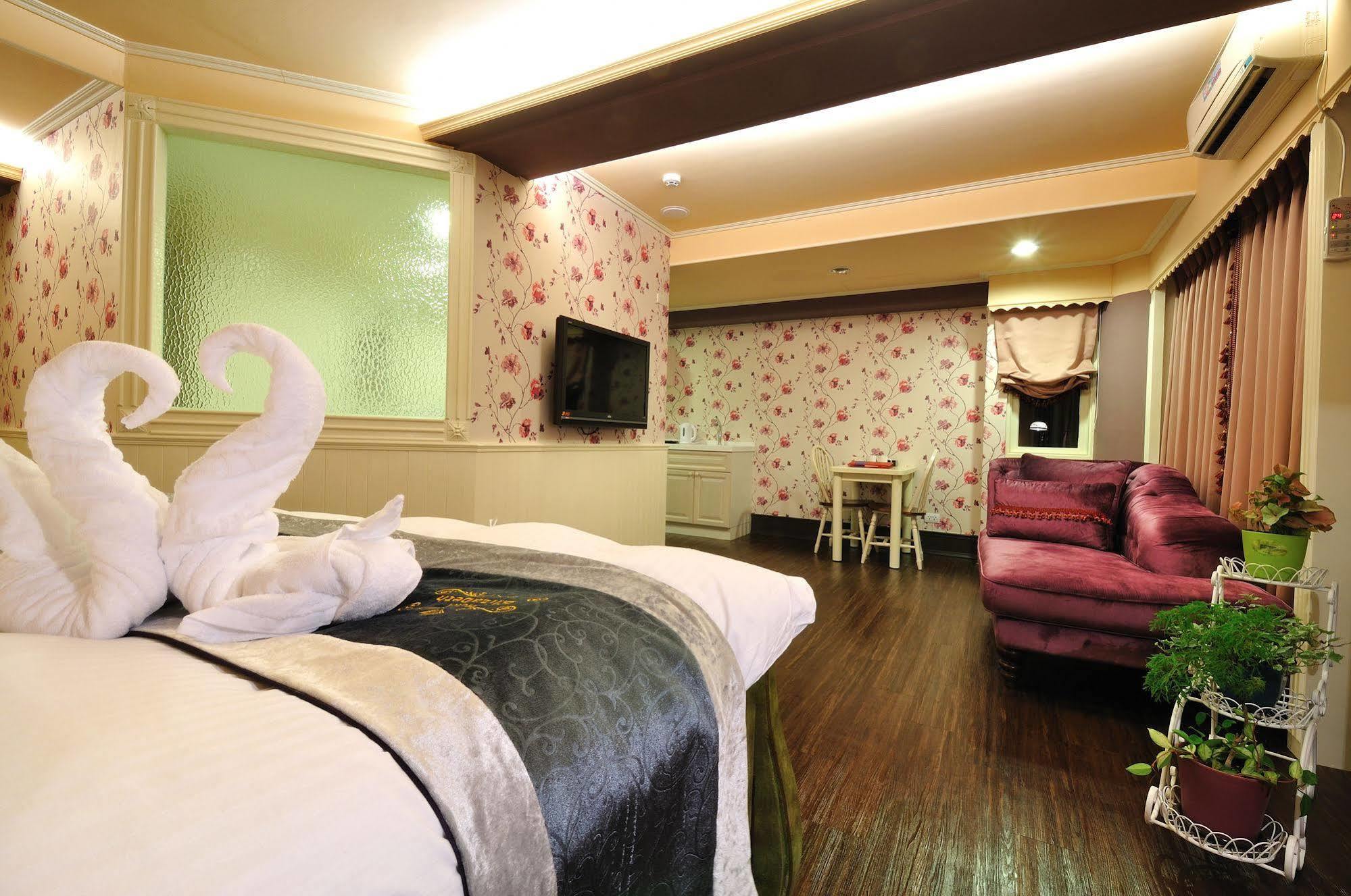 Elizabeth Hotel Тайчжун Экстерьер фото