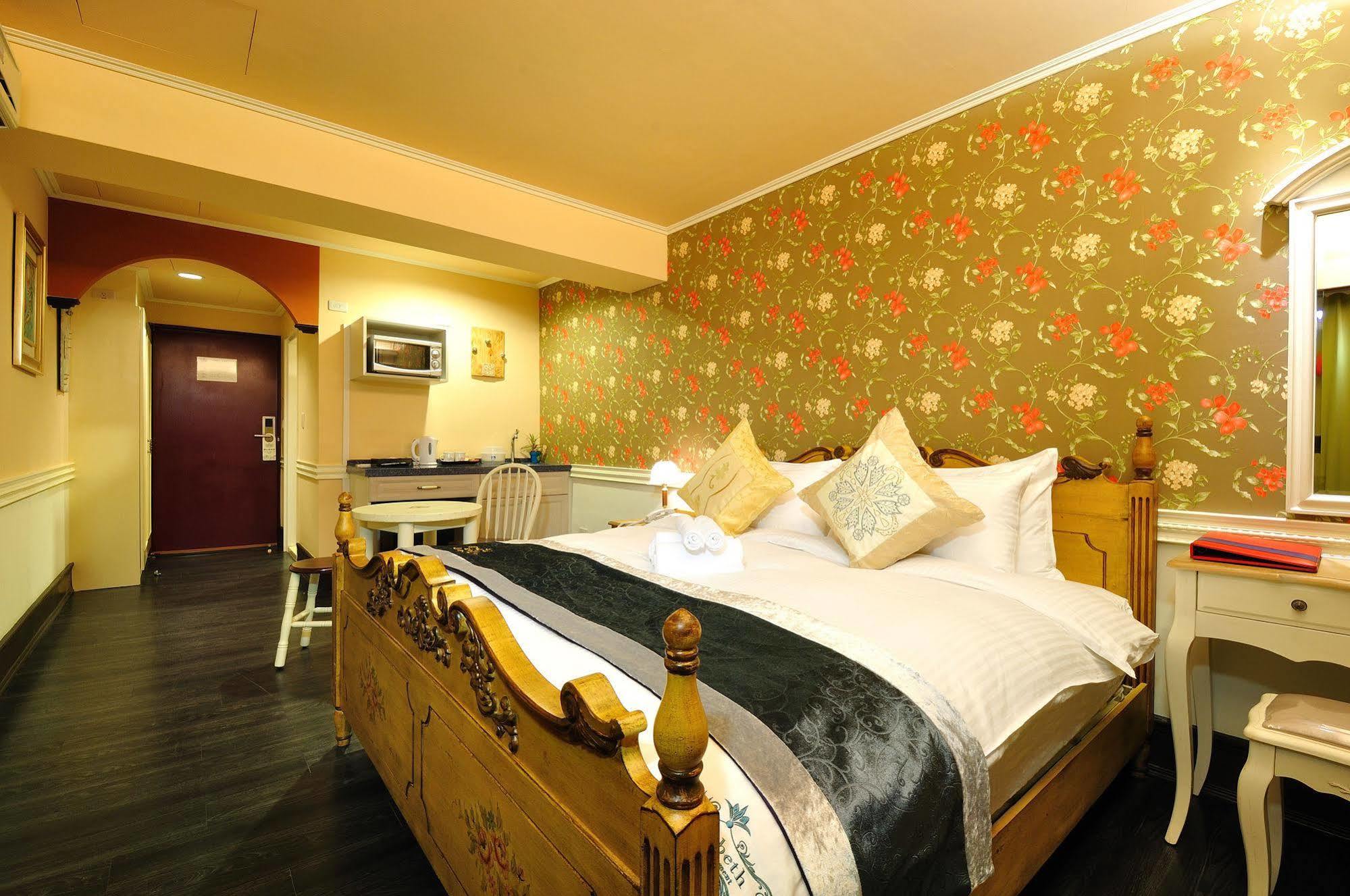 Elizabeth Hotel Тайчжун Экстерьер фото